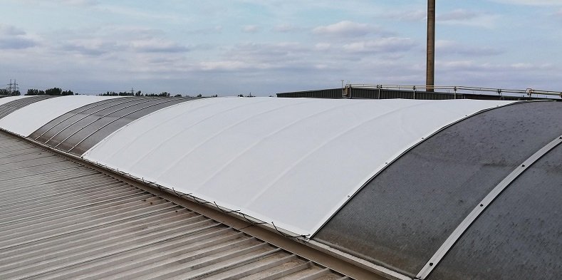 Zastínění střešních světlíků